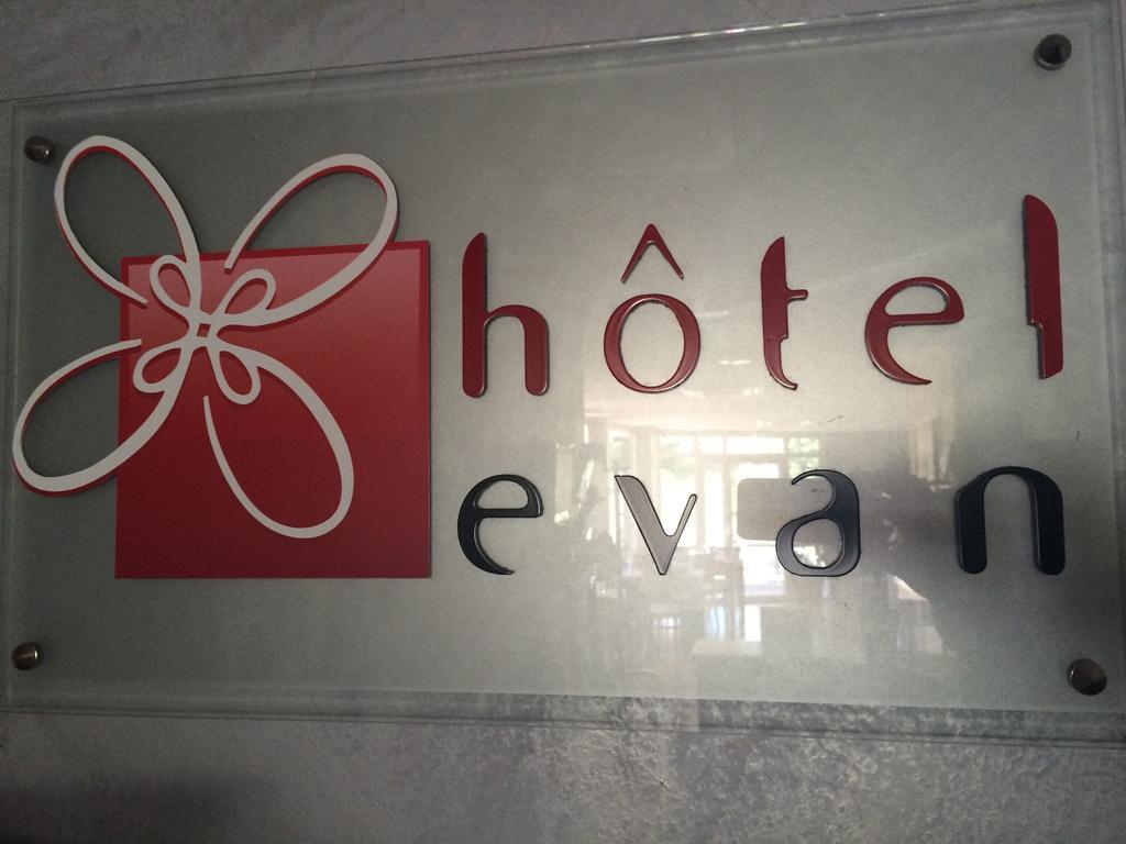 Hotel Restaurant Evan 朗德 外观 照片